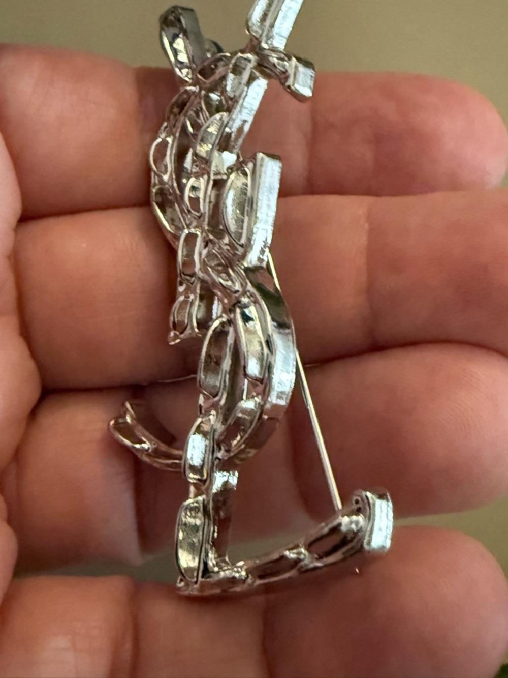 Brand new Saint Laurent brooch YSL Interlocking Logo Silver tone no box - Picture 5 of 8